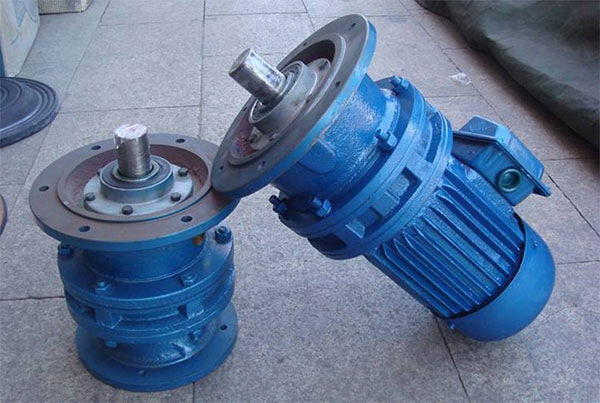 減速機運行時發出的噪音怎么解決？